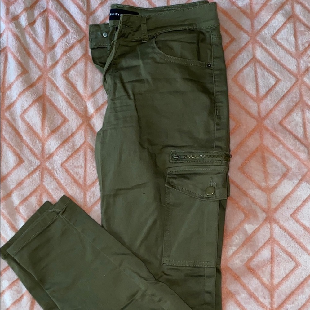 Fitted skinny jean pants ✨